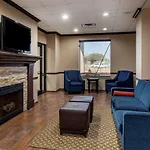 Comfort Suites Waco Near University Area