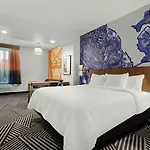 La Quinta By Wyndham Waco Baylor Downtown
