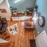 Cowbell Cabin 15Min To Downtown Waco