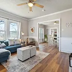 Quaint Cottage Downtown Waco Close To Magnolia, Baylor Uni., Cameron Park Zoo...