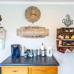 Songbird Haven Cozy Country Getaway