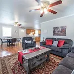 Songbird Haven Cozy Country Getaway