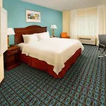 Fairfield Inn & Suites By Marriott Waco North