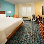 Fairfield Inn & Suites By Marriott Waco North