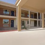 Americas Best Value Inn Waco - Franklin Avenue