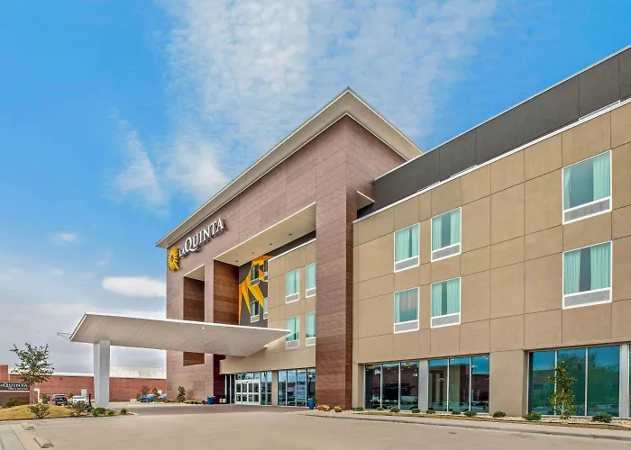 La Quinta By Wyndham Waco Baylor Downtown