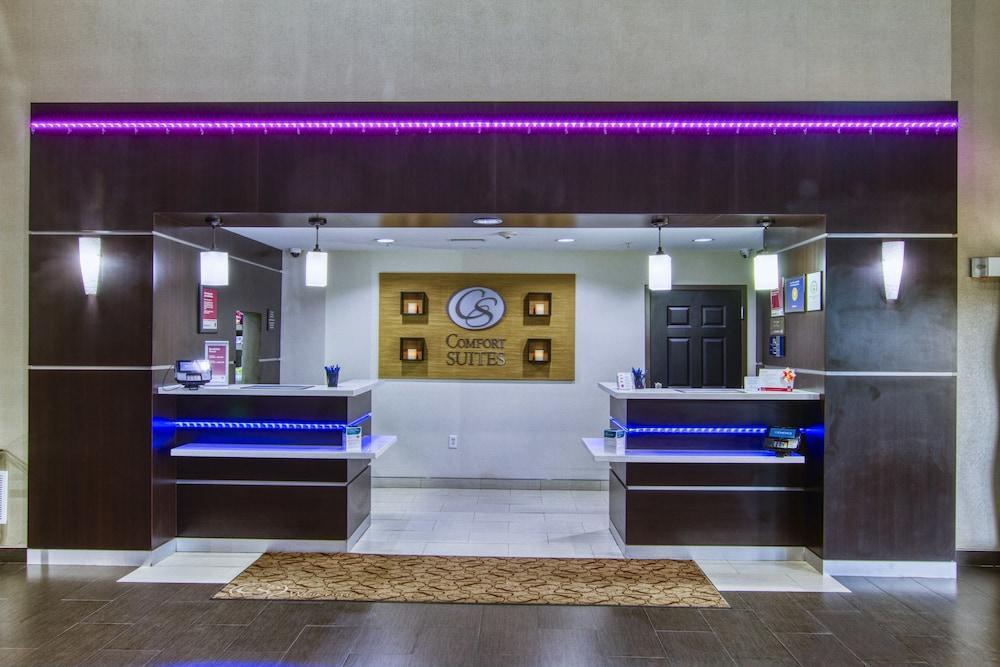 Comfort North - Near Area Hotel 3*