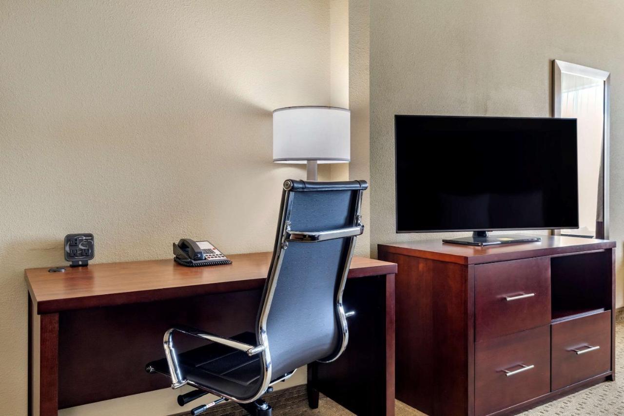 Comfort Near Area