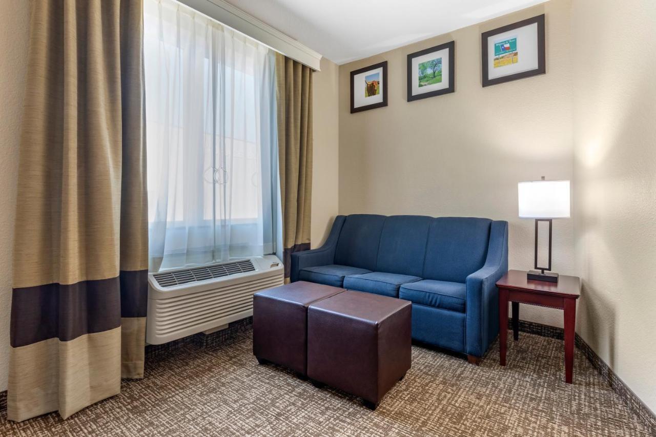 Hotel Comfort North - Near Area 3*