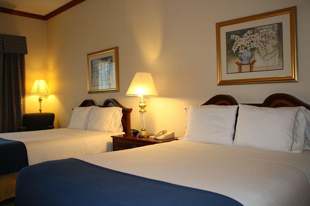 Hotel Comfort & Waco