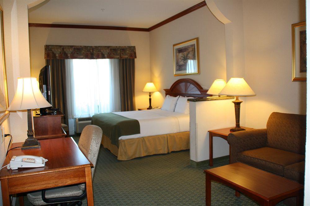Hotel Comfort & Waco