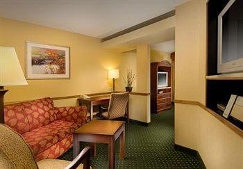 Fairfield & By Marriott North Hotel