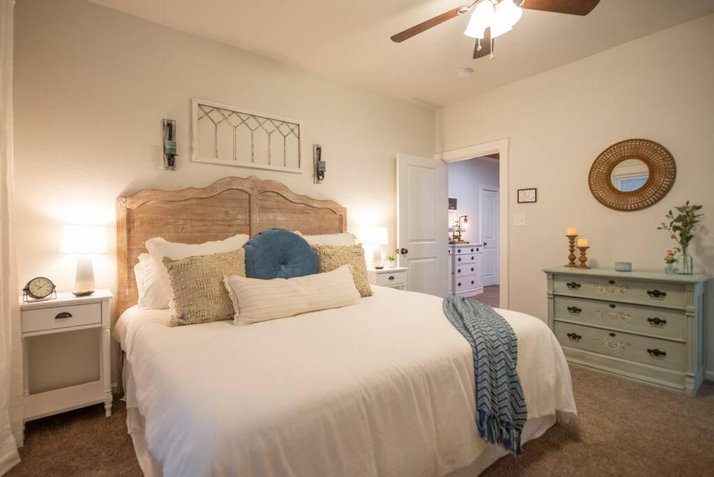 New-ethel Rose Cottage-5 Min To Magnolia Silos Holiday home *