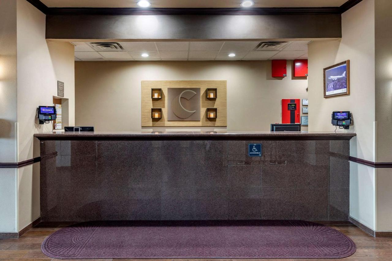 Hotel Comfort Near Area 3*