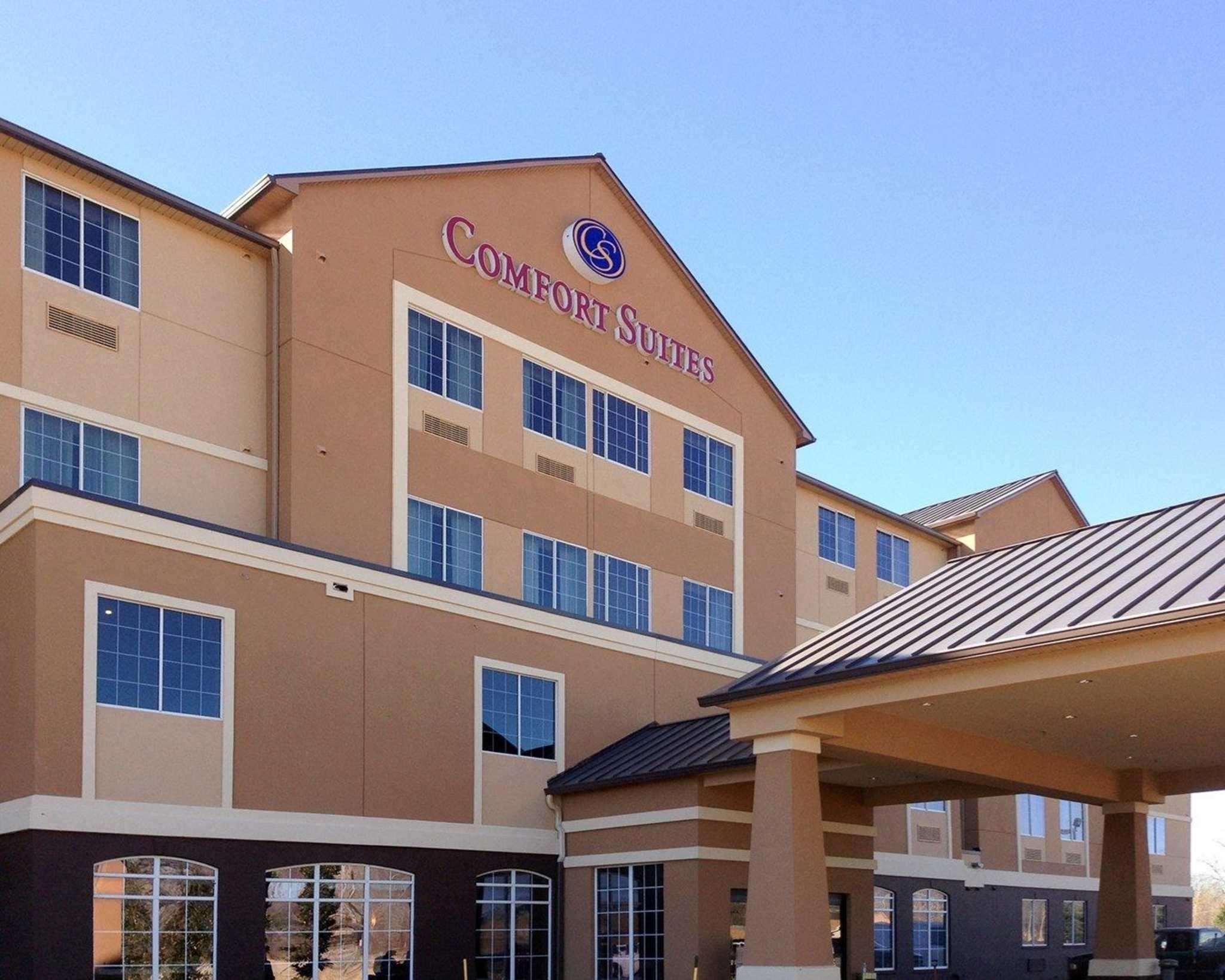 Hotel Comfort North - Near Area