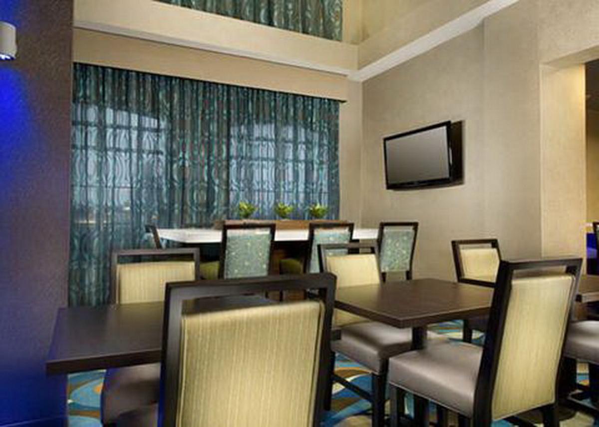 Comfort North - Near Area Hotel Waco