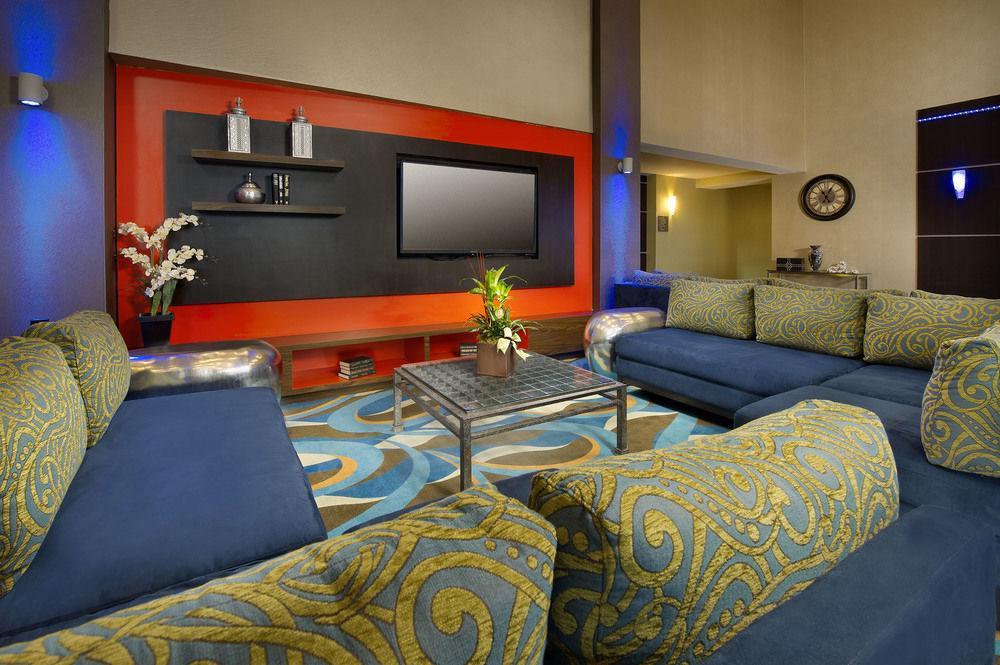 Hotel Quality & Waco