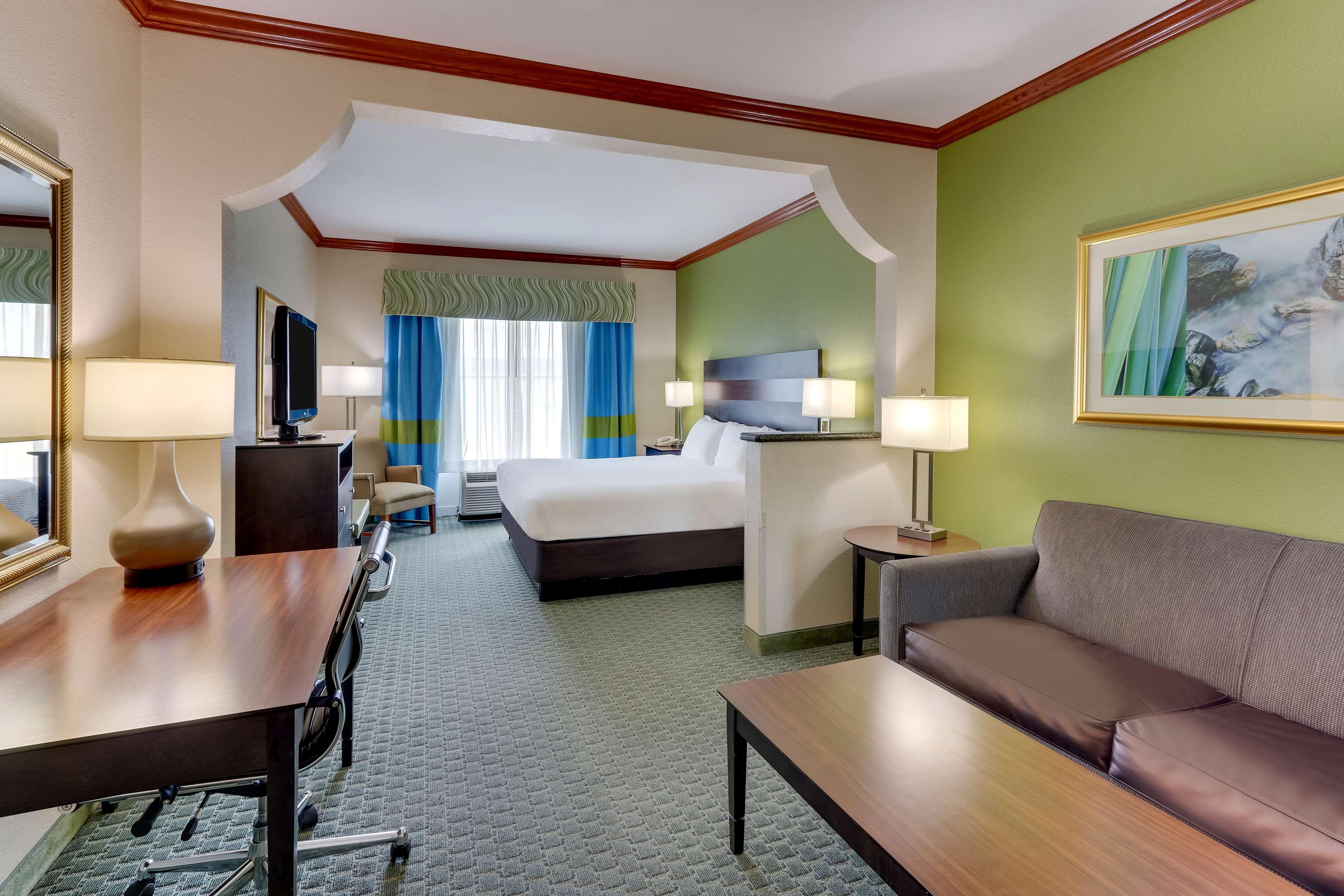 Comfort & 3* Waco