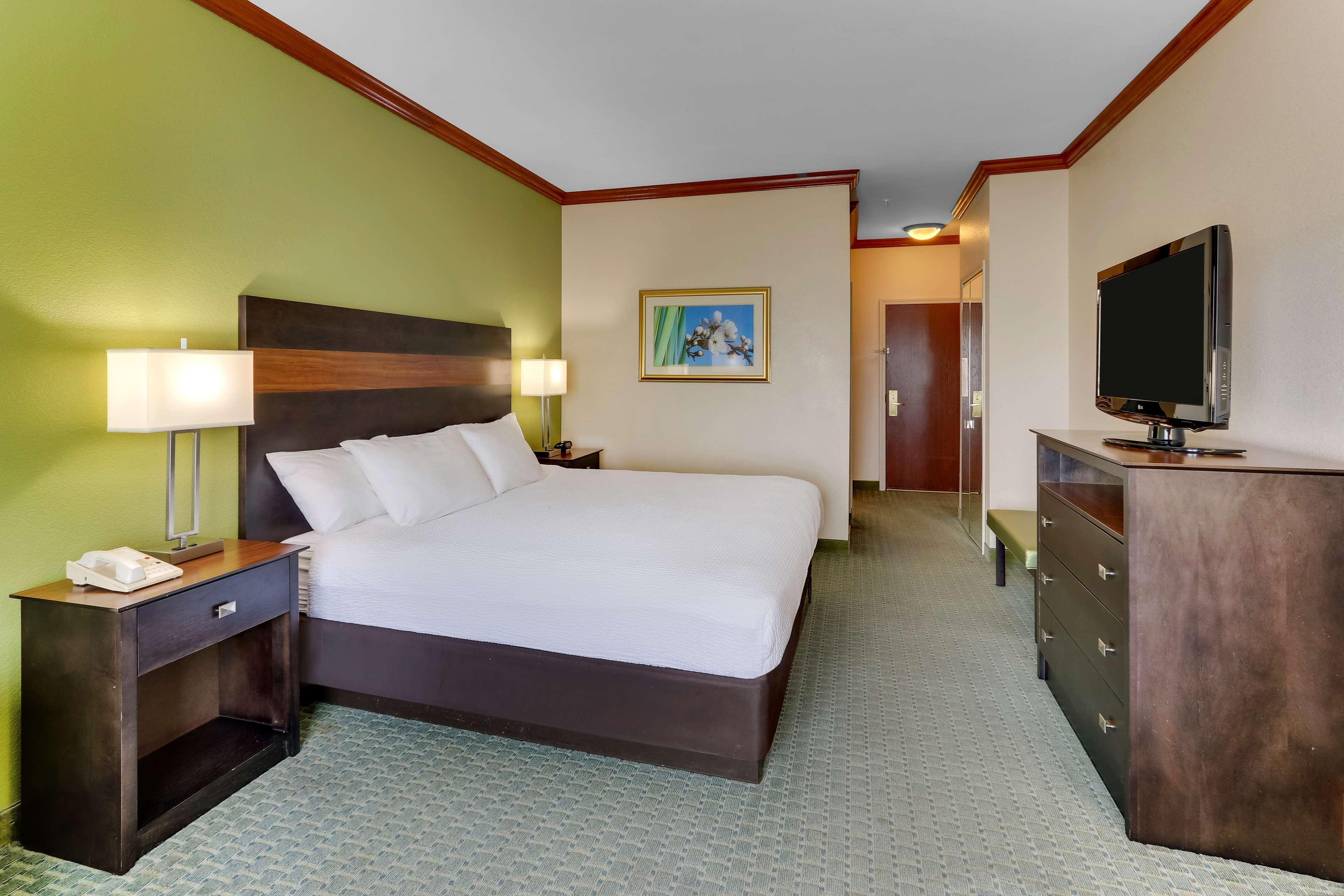 Comfort & 3*