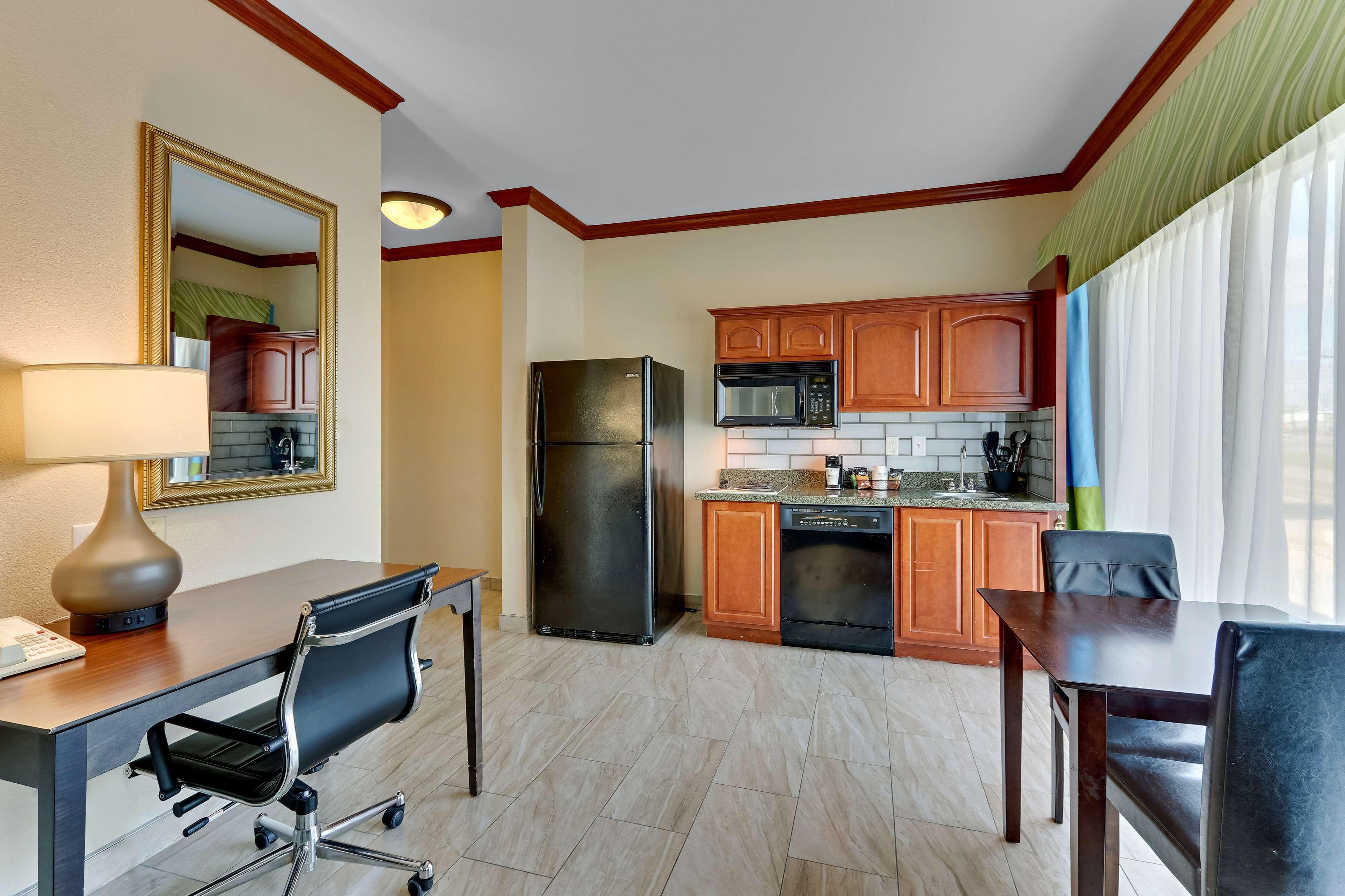 Hotel Comfort & 3*