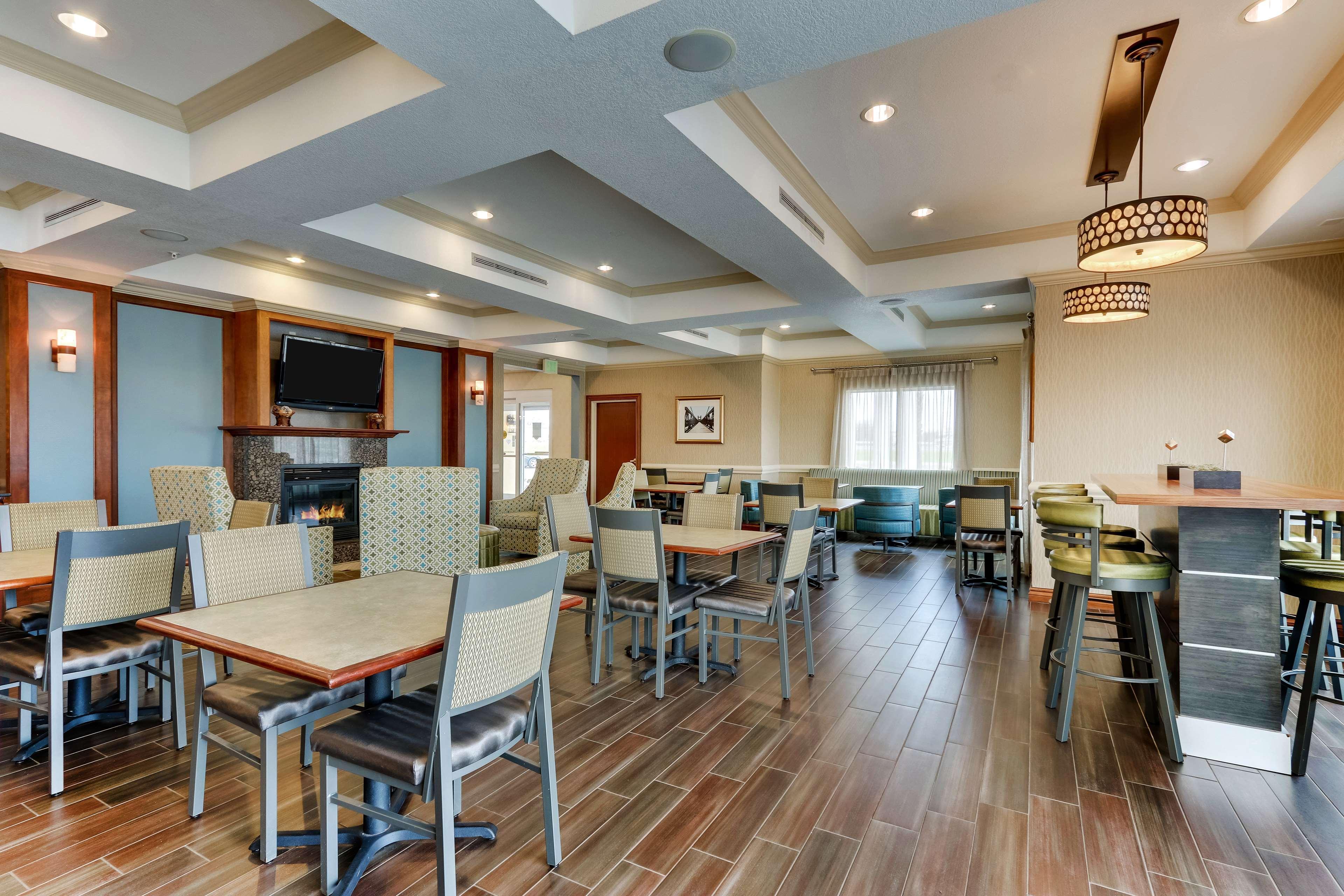Comfort & Hotel Waco