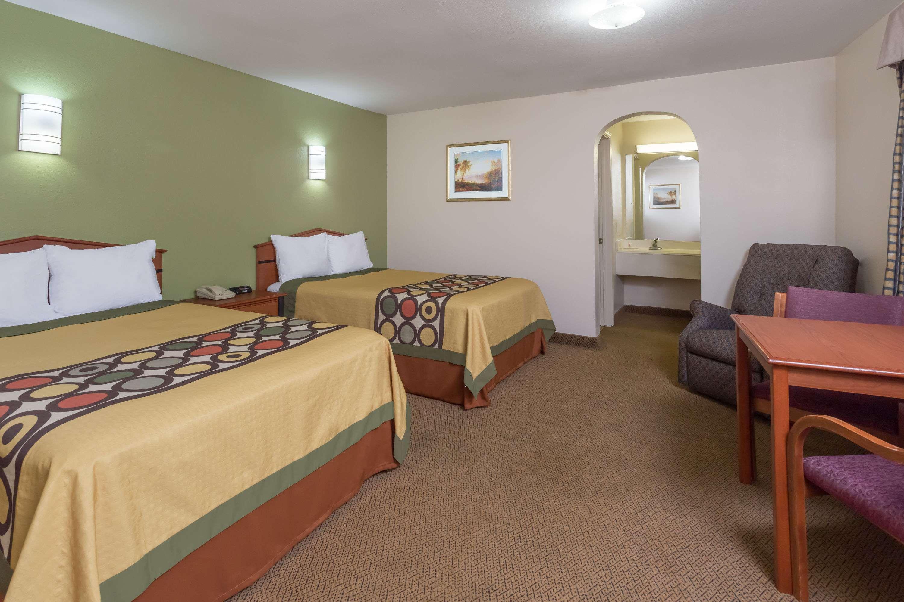 Knights Franklin Ave Motel 2*