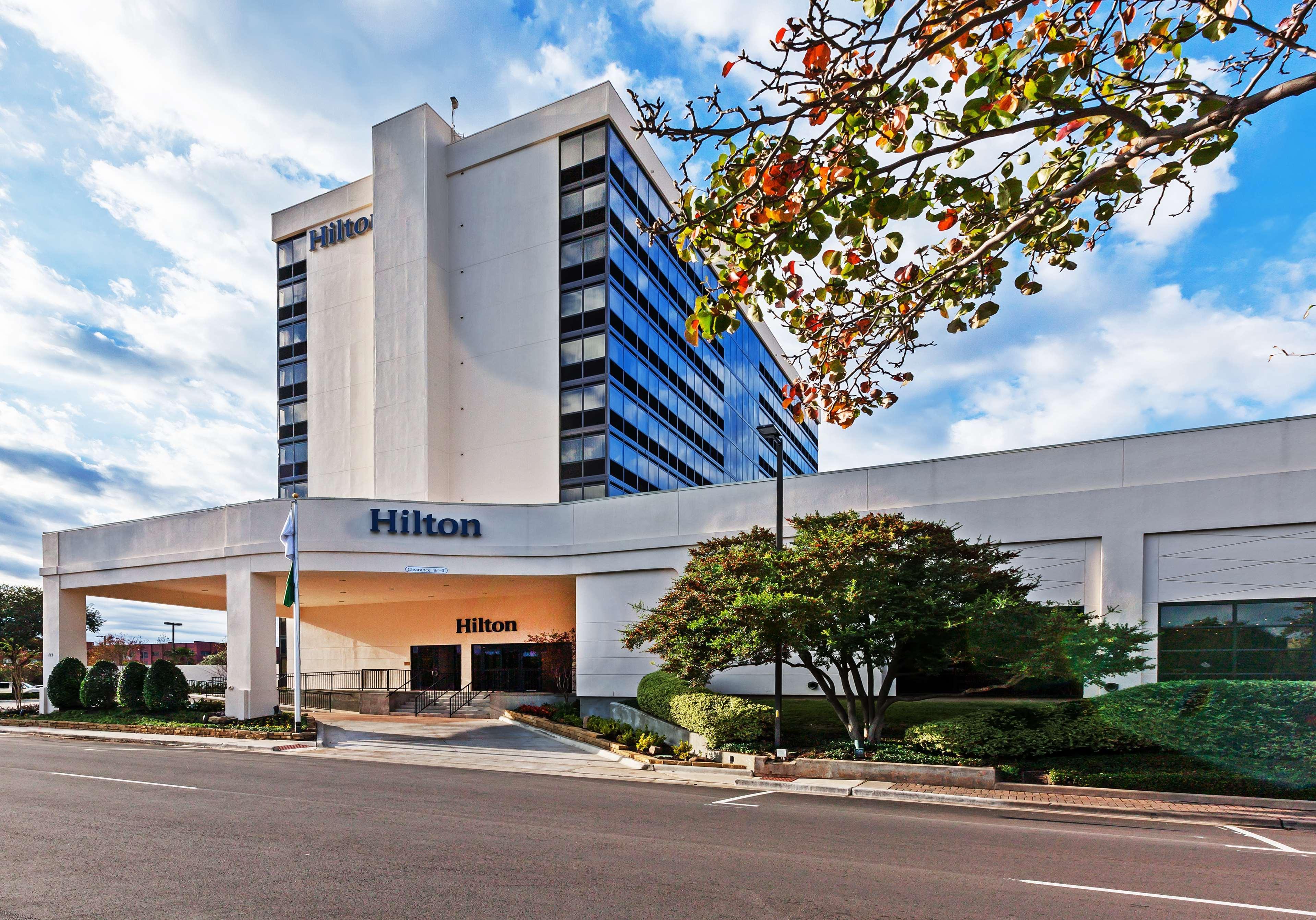 Hilton Hotel 3*