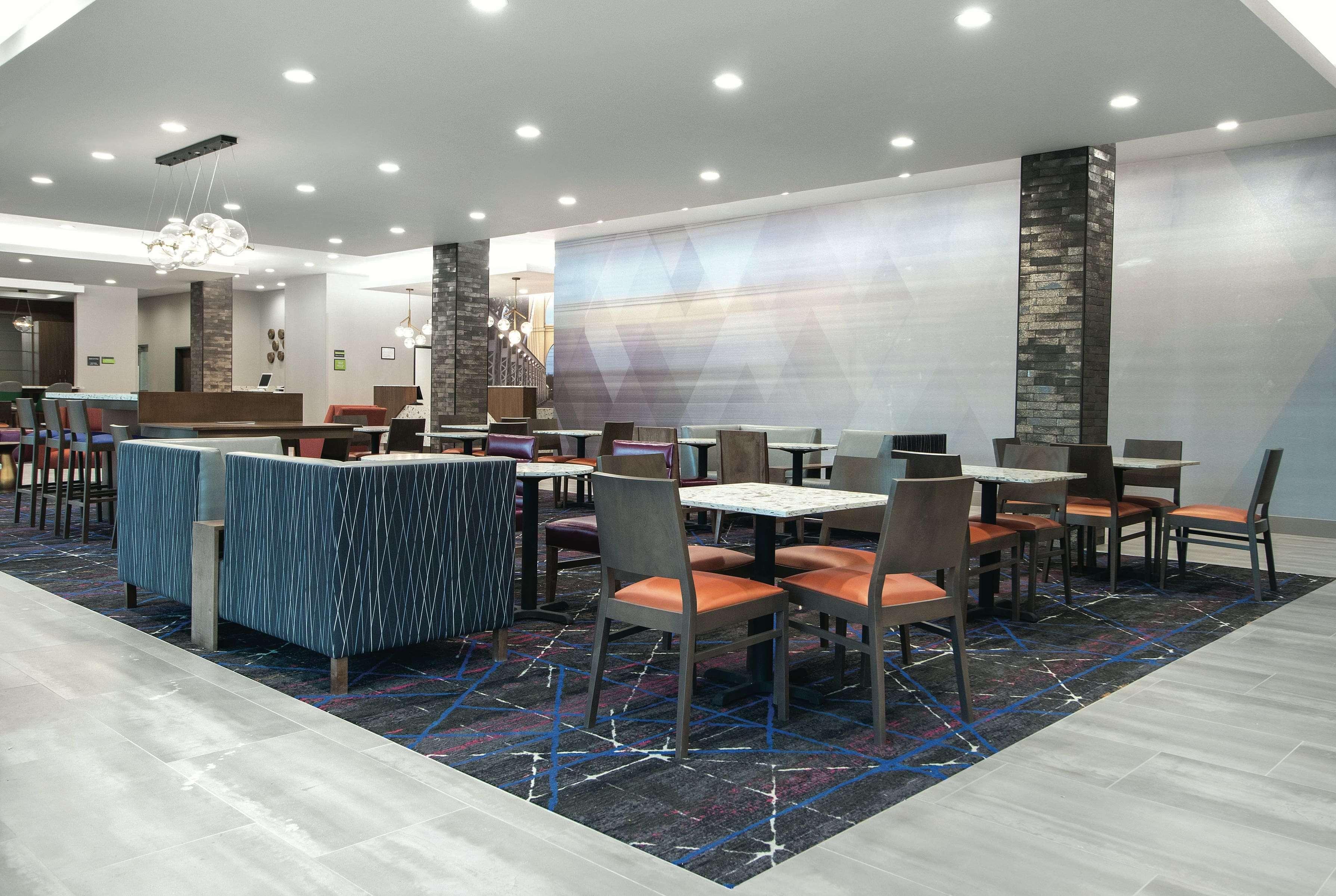 Hotel La Quinta By Wyndham Baylor Downtown Waco