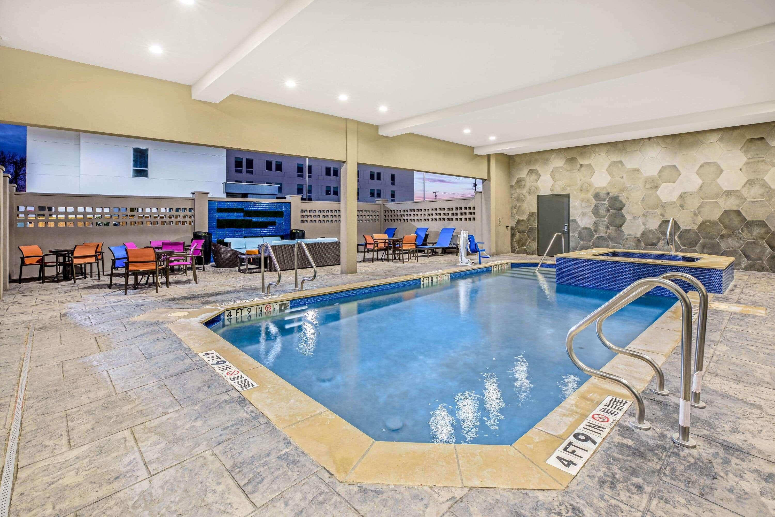 La Quinta By Wyndham Baylor Downtown Hotel 3*