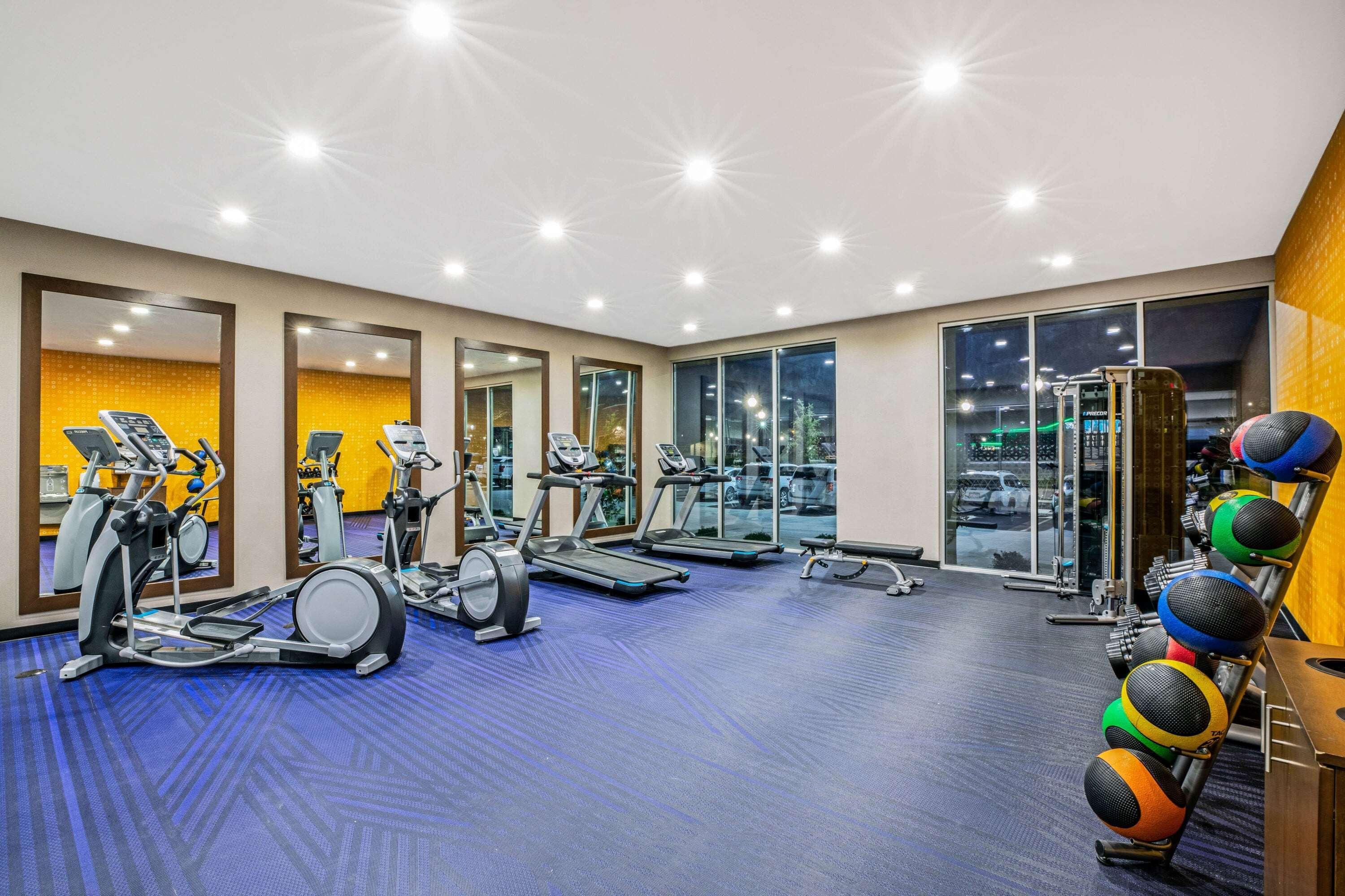 La Quinta By Wyndham Baylor Downtown 3*