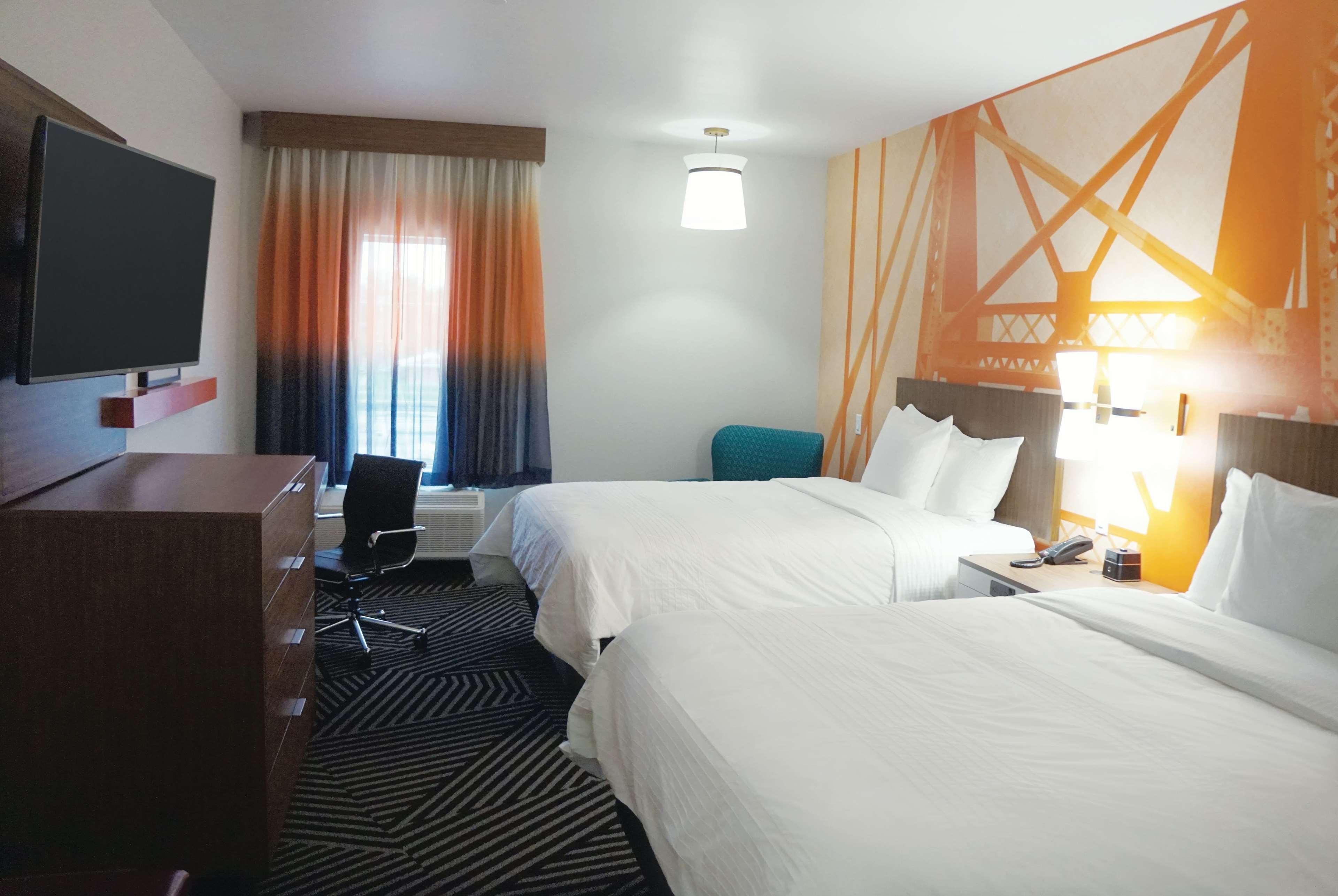Hotel La Quinta By Wyndham Baylor Downtown Waco