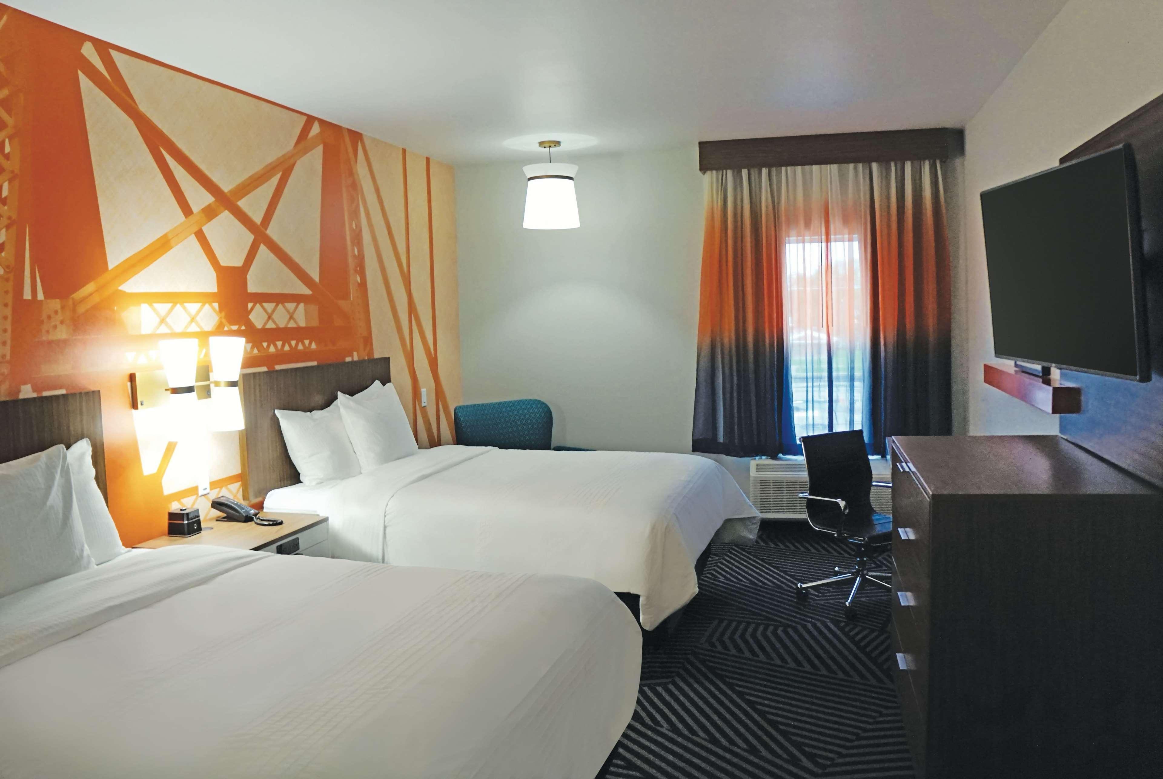 La Quinta By Wyndham Baylor Downtown Waco