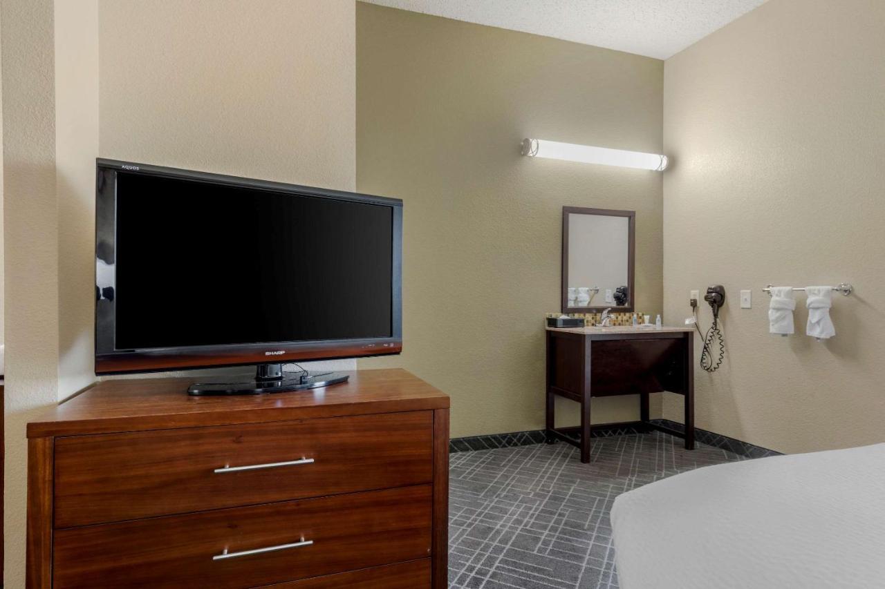 Comfort North - Near Area 3*