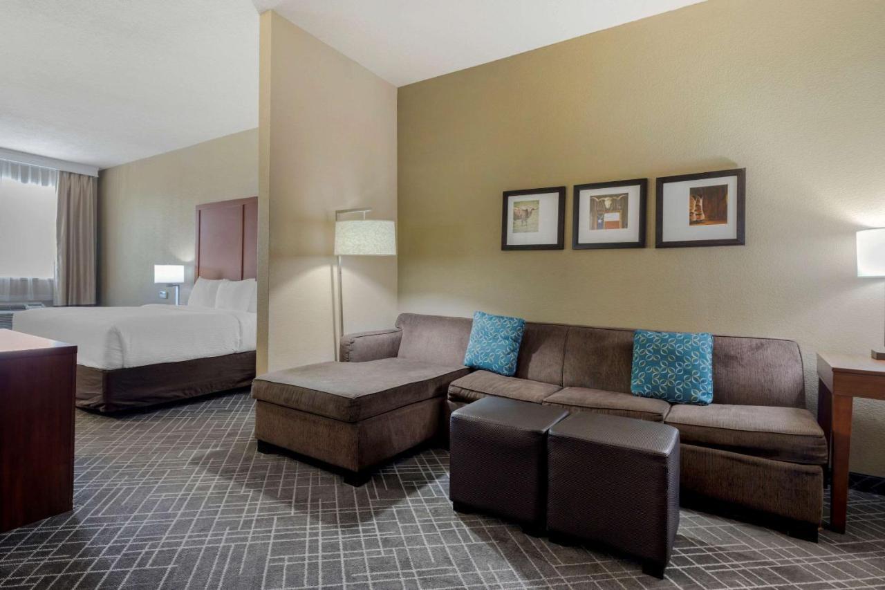 Comfort North - Near Area Hotel 3*