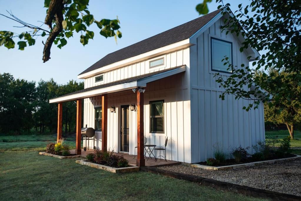 Cowbell Cabin 15min To Downtown Holiday home