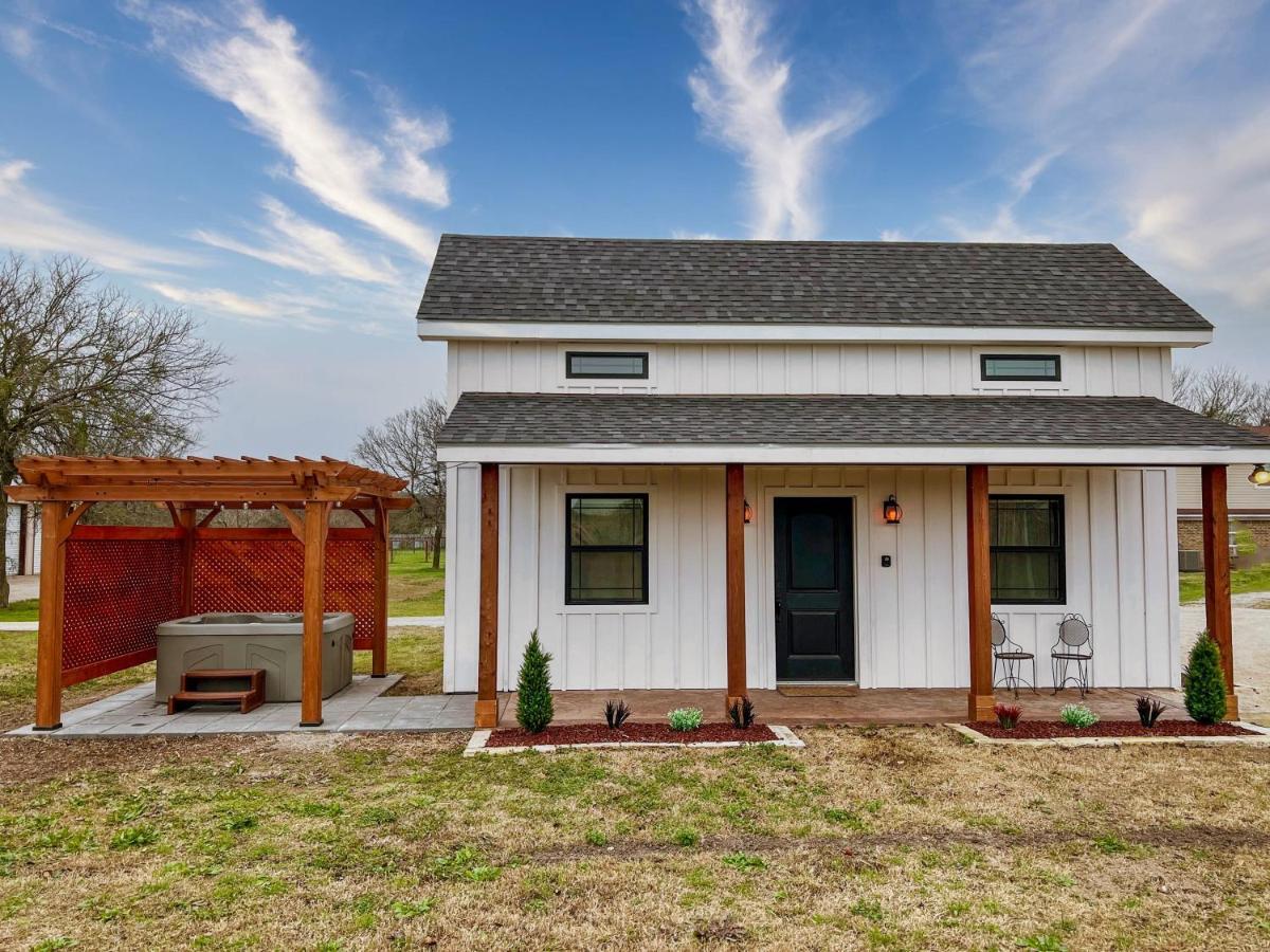 Holiday home Cowbell Cabin 15min To Downtown Waco