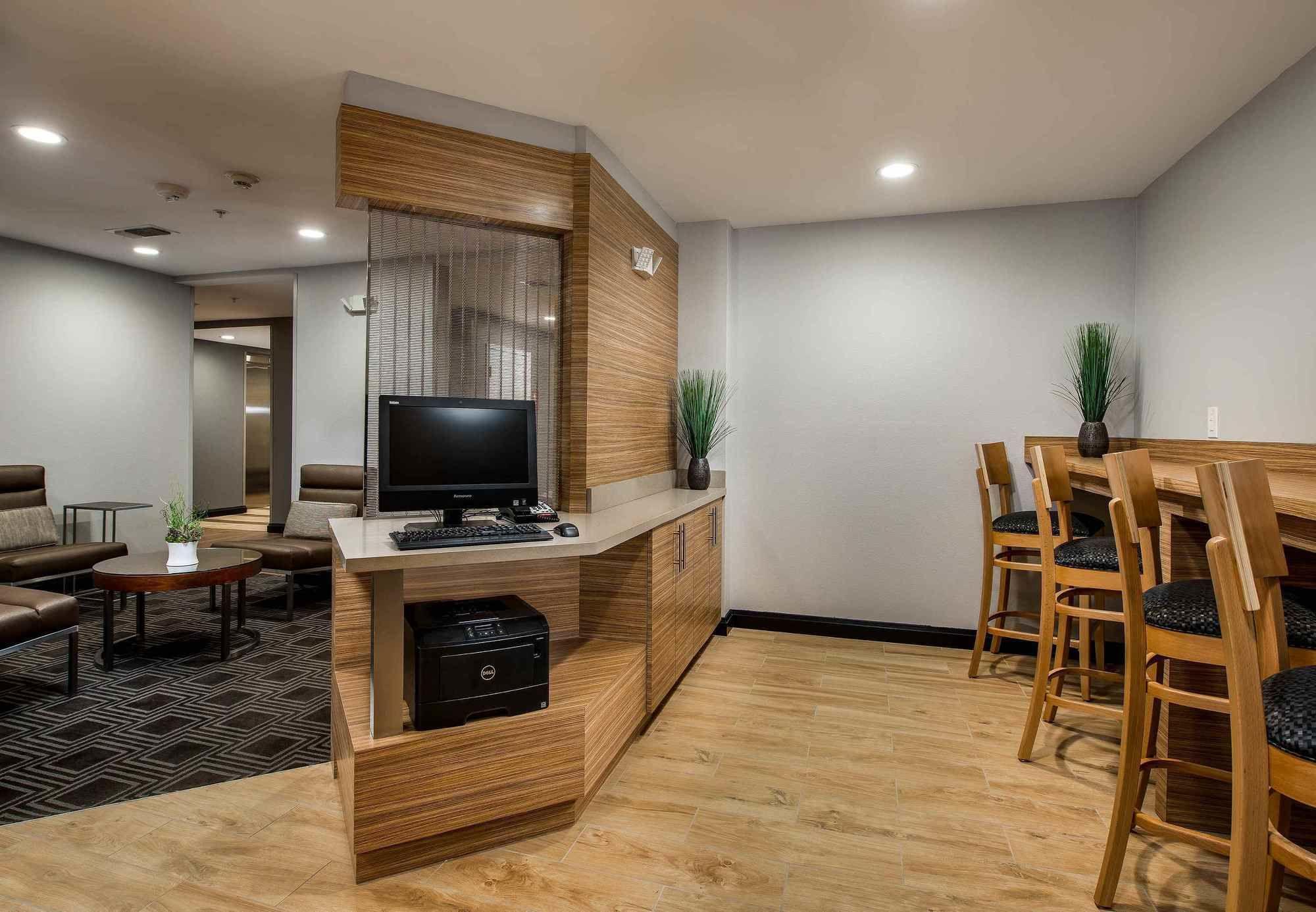 Hotel Towneplace By Marriott South