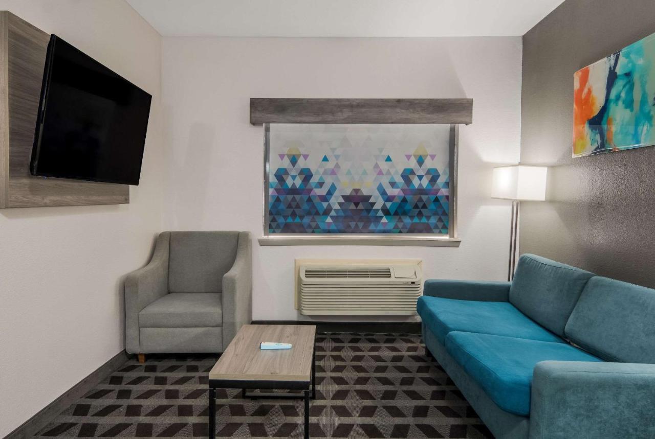 Quality & Hotel 3*