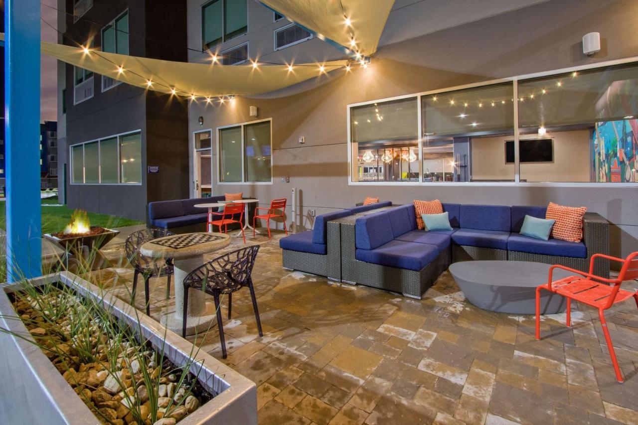 Hotel Tru By Hilton South
