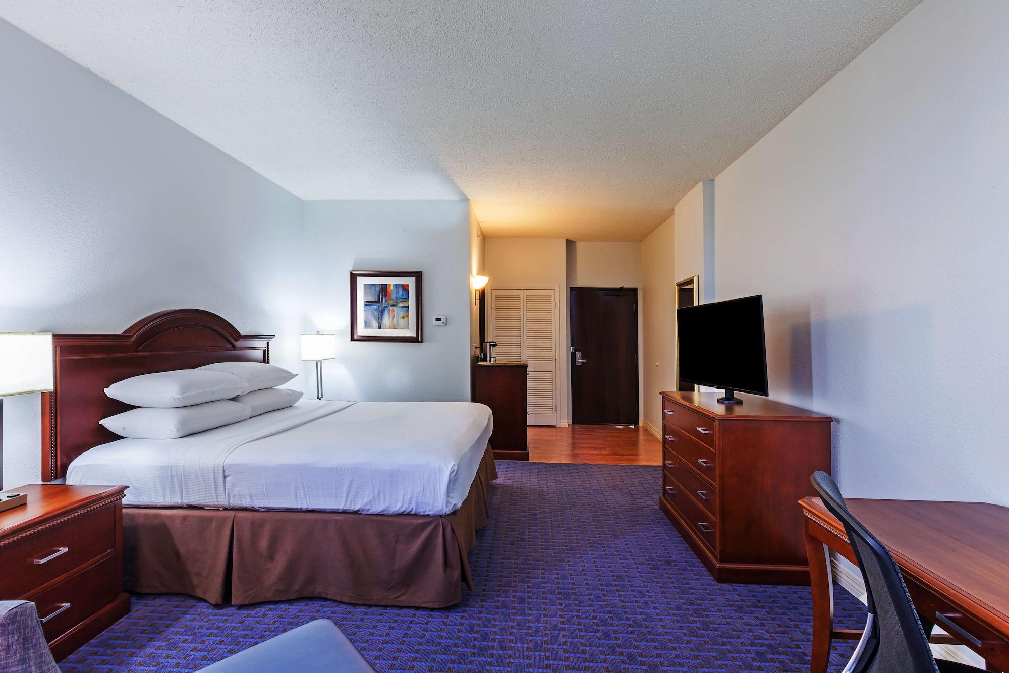 Hilton 3* Waco