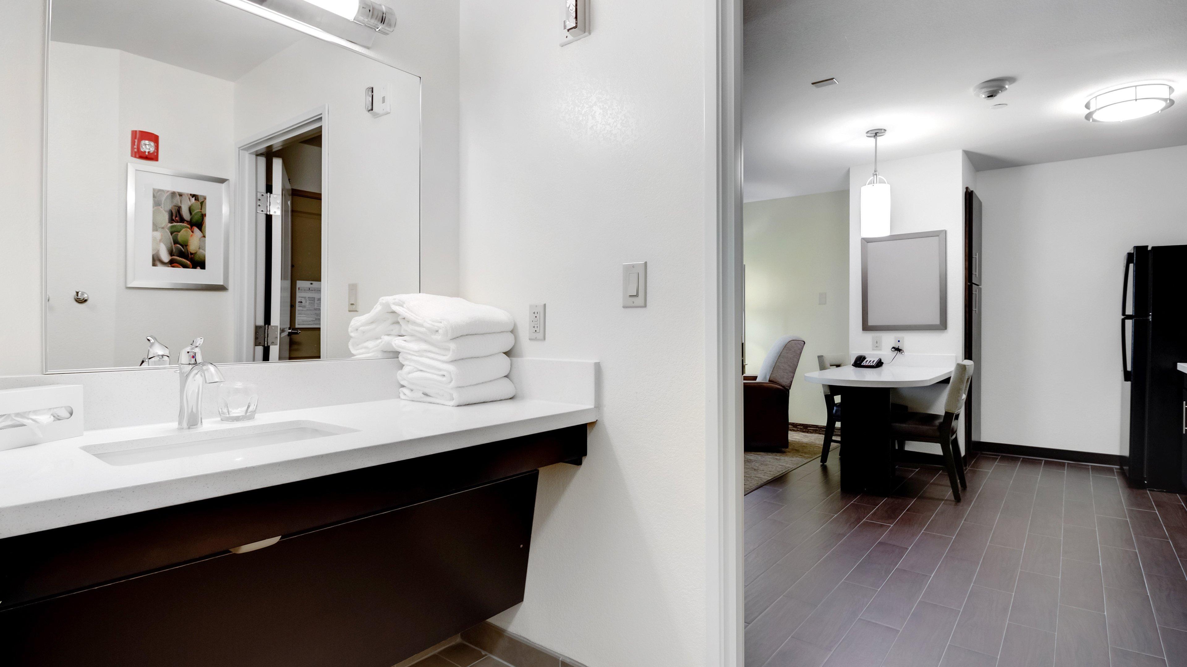 Candlewood By Ihg Hotel 2*
