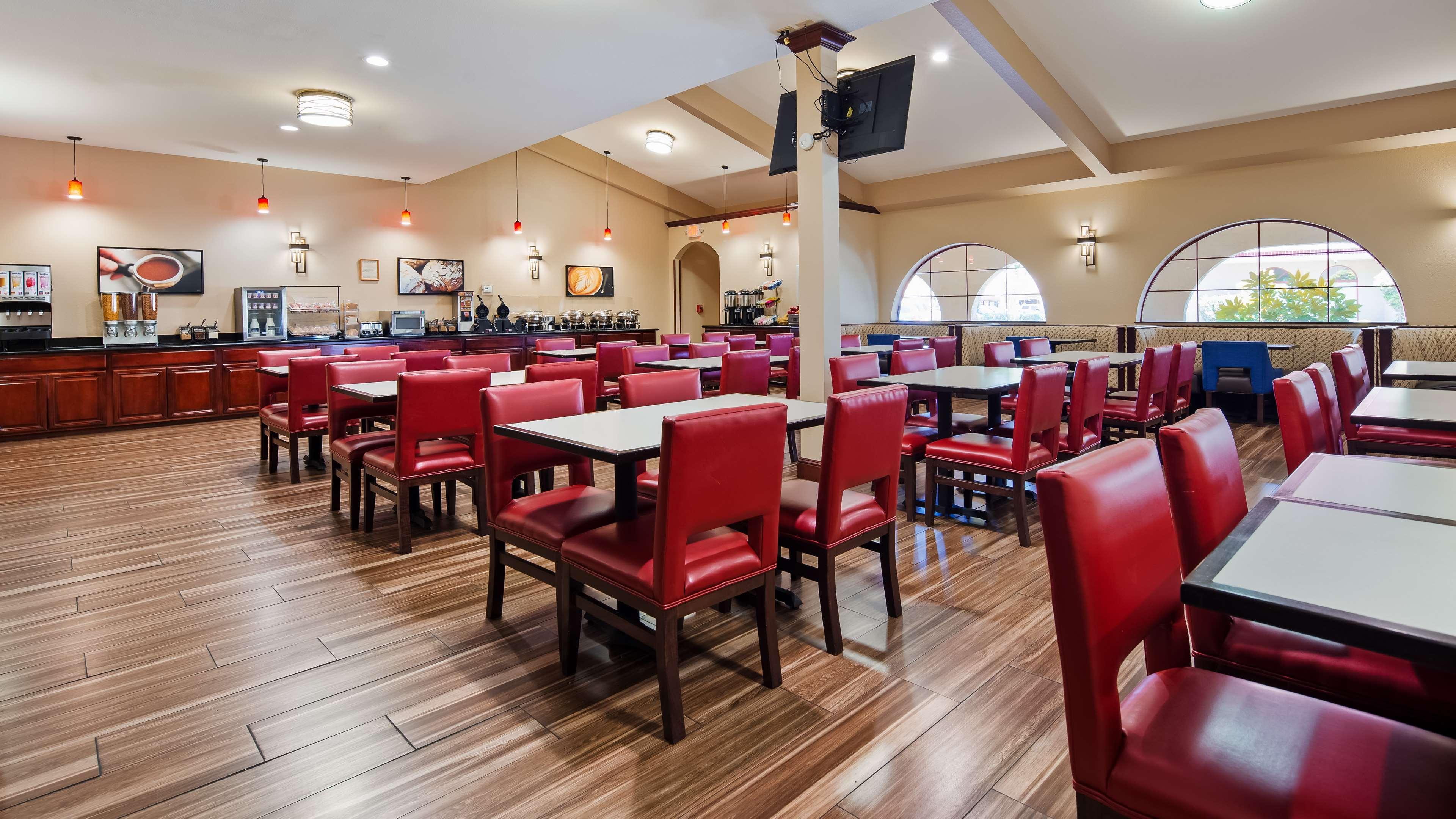 Western North 3* Waco