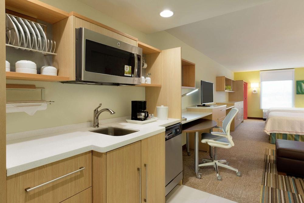 Hotel Home2 By Hilton