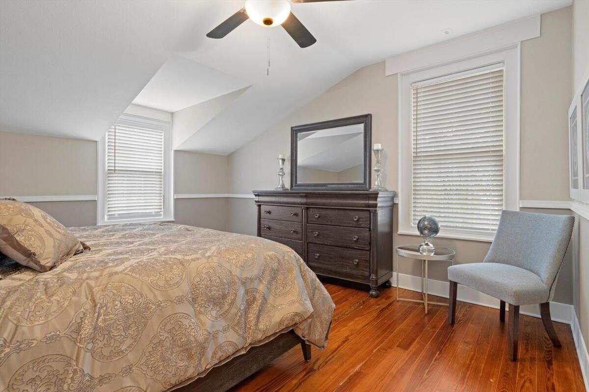 Holiday home Carriage House In Downtown *
