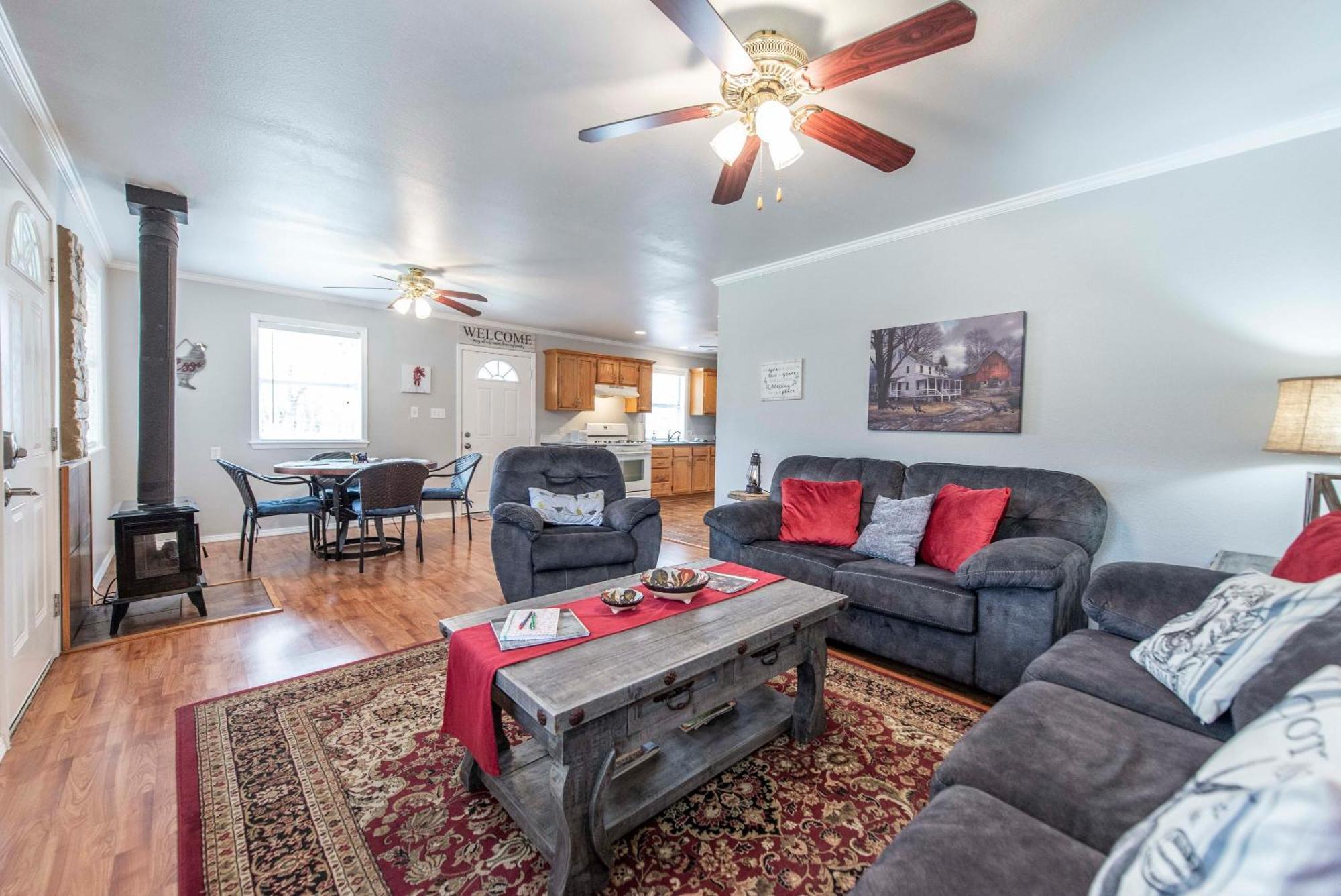 Songbird Haven Cozy Country Getaway Holiday home *