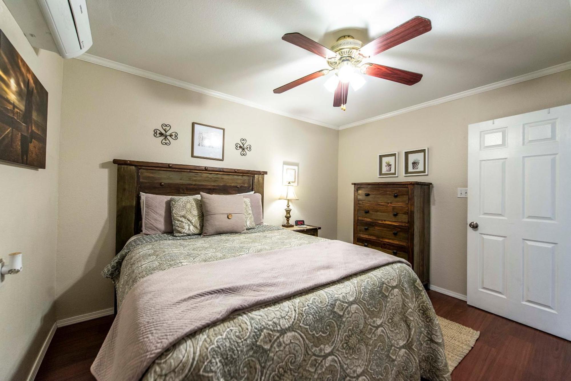 Songbird Haven Cozy Country Getaway Waco