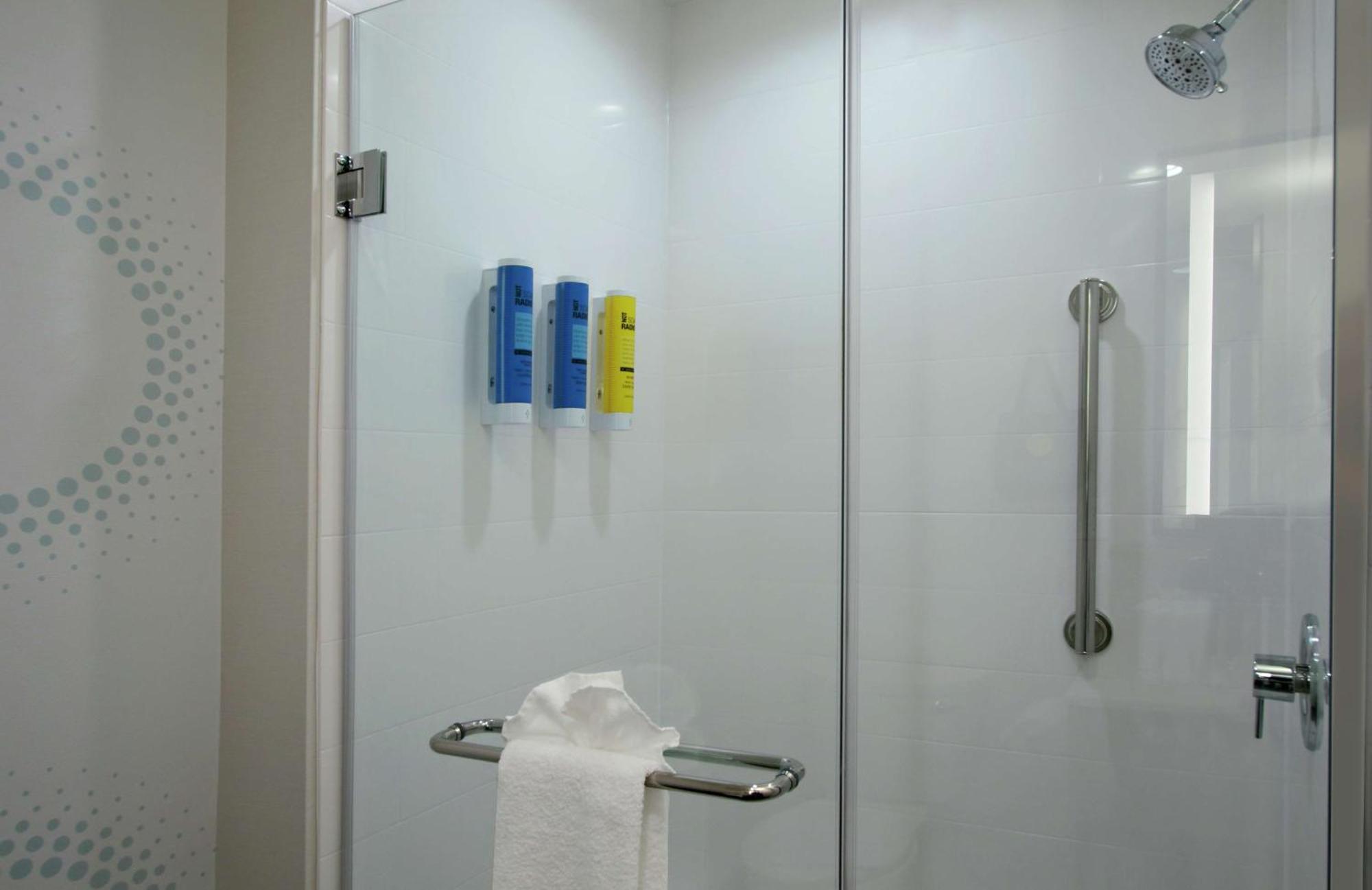 Hotel Tru By Hilton South 3*