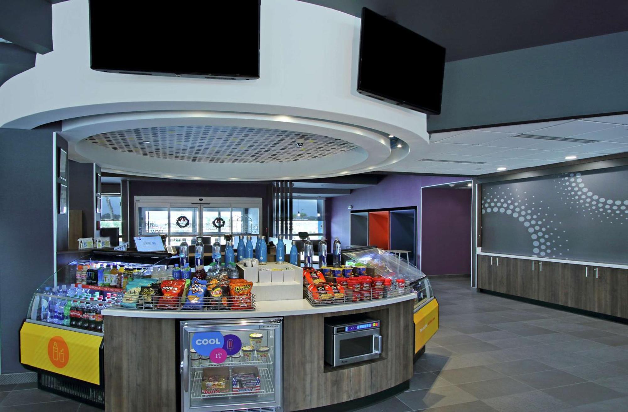 Tru By Hilton South 3*