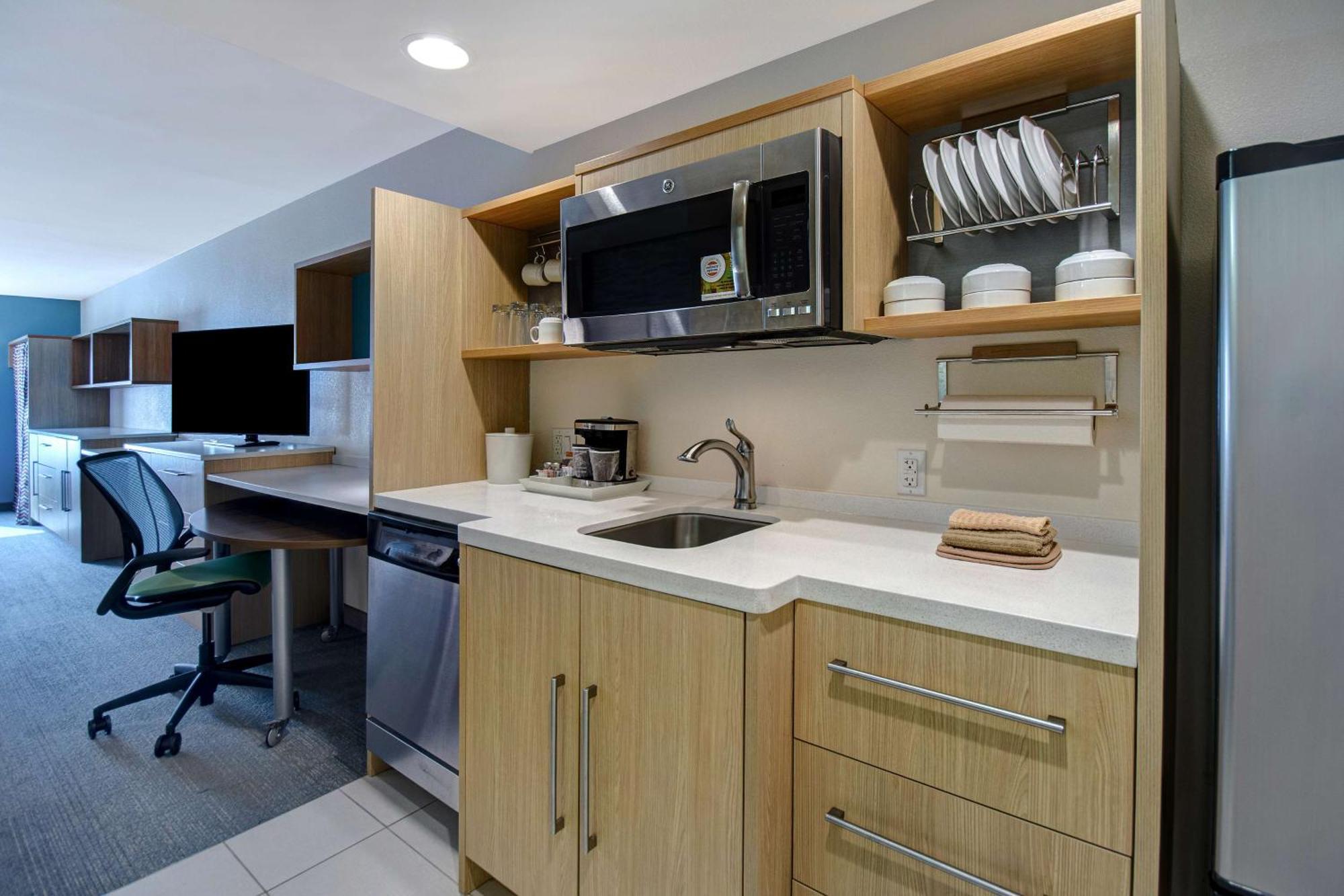 Hotel Home2 By Hilton 3*