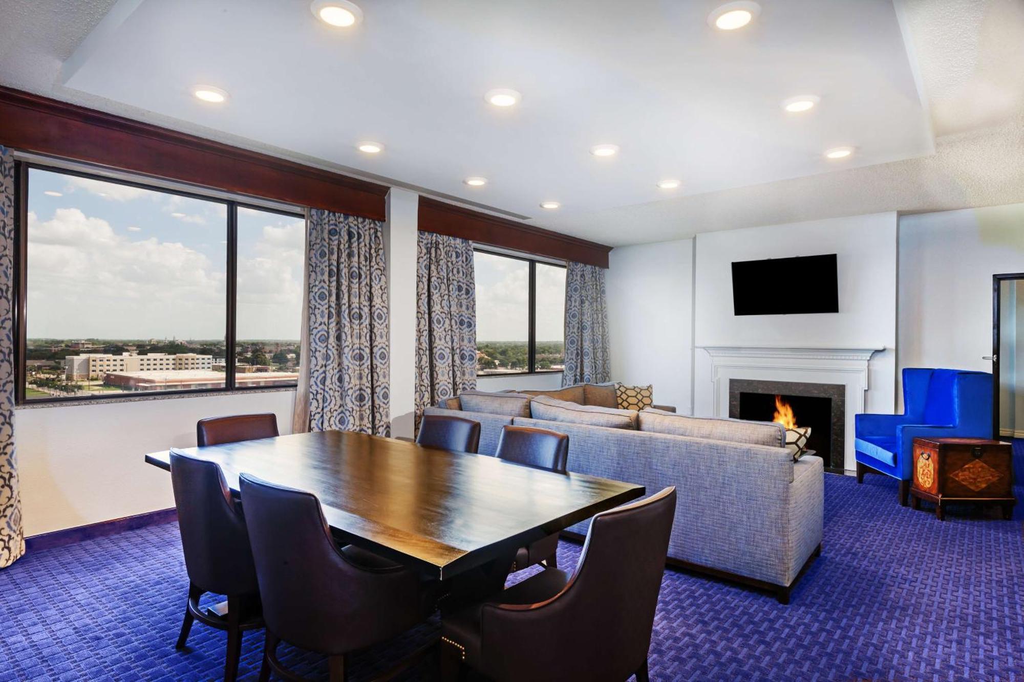 Hilton 3* Waco